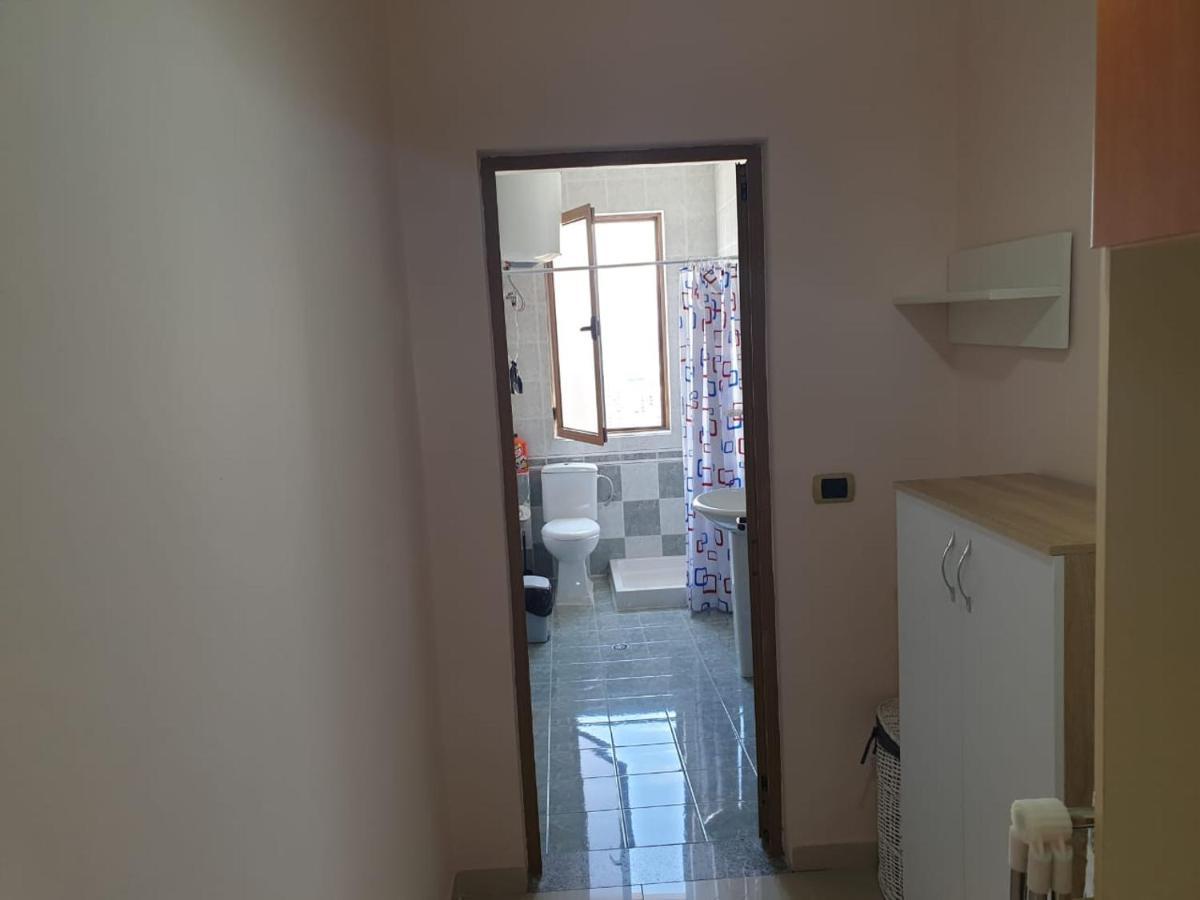 Jozi Kaiser Apartment 3 Durres Ngoại thất bức ảnh